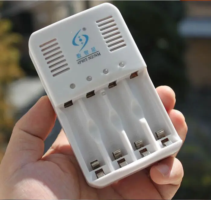

100% Brand New 1.2V NiMH 1.6V NiZn AA AAA battery universal intelligent charger Battery Charger
