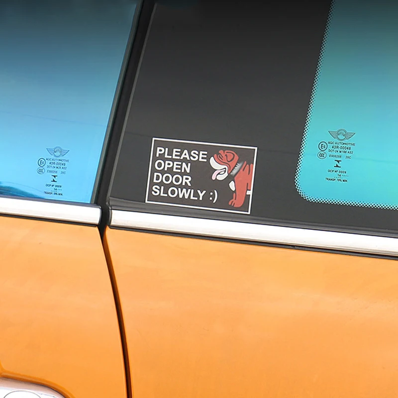 Наклейка на окно автомобиля с открытой дверью Bulldog универсальная наклейка для MINI