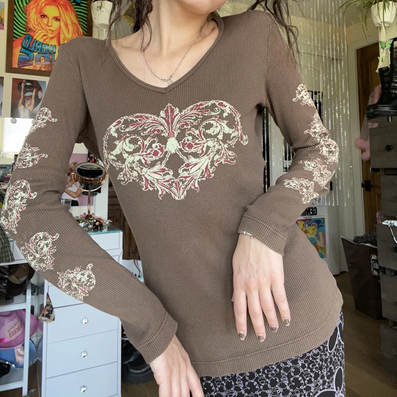 

Retro Tshirts Goth Print Heart V-neck Cute Women Streetwear Casual Tops Long Sleeve Tee Shirt Y2k T-shirt Graphic Vintage Korean