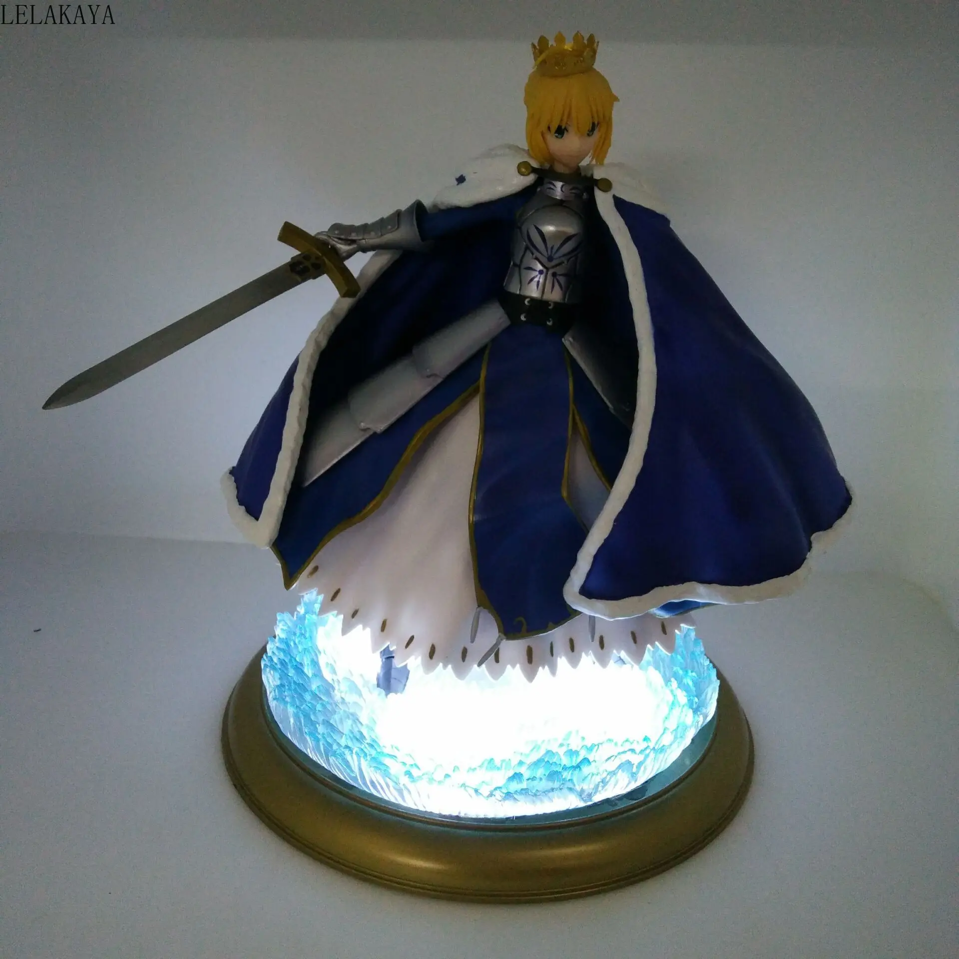 26 см горячая аниме Fate stay Night Zero Saber Artoria Pendragon зимняя одежда Knight Ver. ПВХ экшн-фигурка