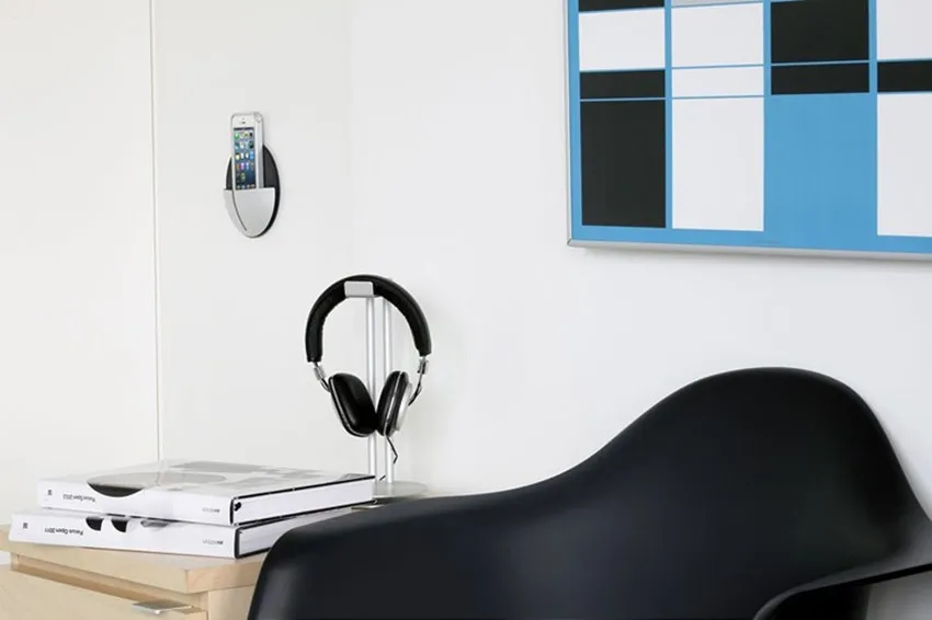 Зарядная док станция для мобильного телефона настенная подставка настенной