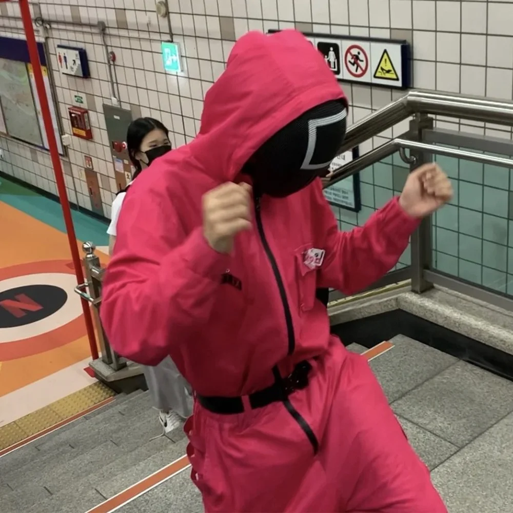 

Игровой комбинезон кальмара с карманами, костюм для косплея кальмара, игровая маска кальмара 2021, аксессуары для косплея по телевизору, маск...