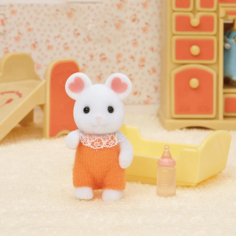 Фигурка животного для кукольного домика детская мышь с зефиром бутылка