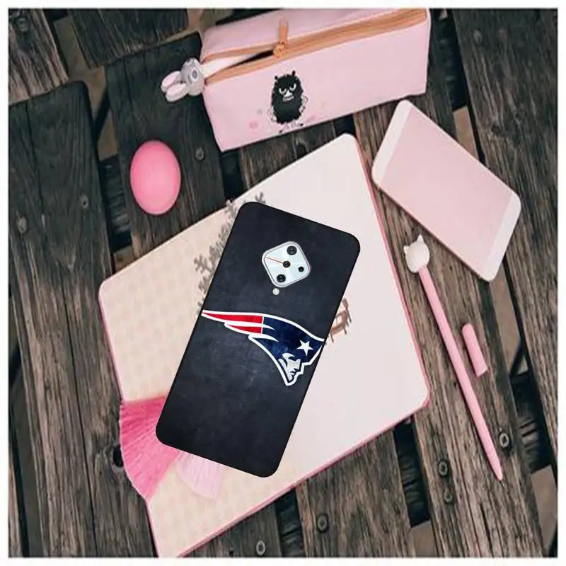 

New England Patriots Black TPU Phone Case For Vivo X9 9s 20 Plus Y97 83 75 71 69 V15 V17 V5 S