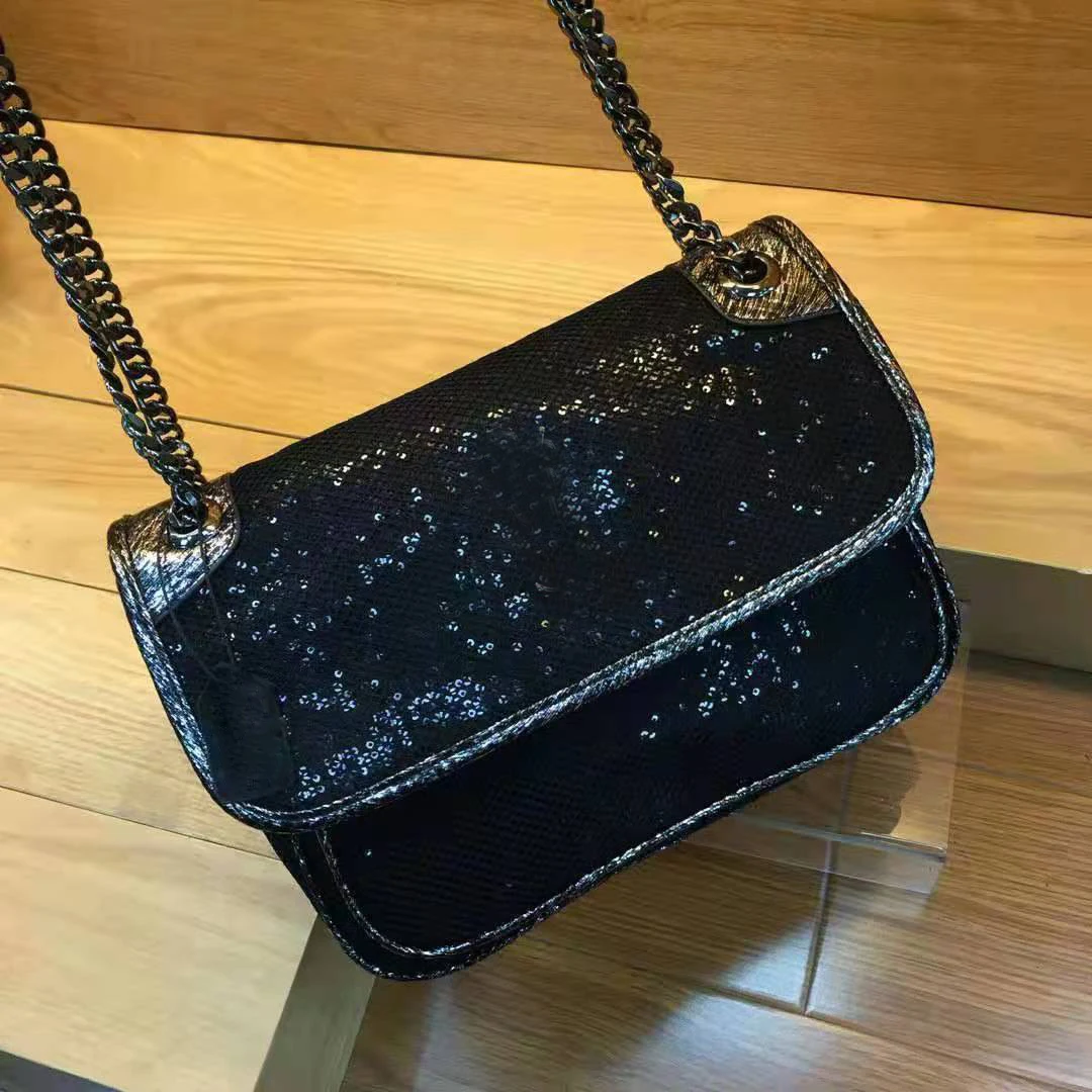 

Designer brand luxury trend collocation sequin elements fashion ladies messenger shoulder bag size 24CM*13CM*5.5CM