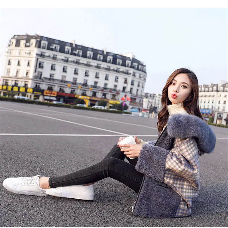 Женская парка с меховым капюшоном Повседневная теплая куртка из овечьей шерсти в