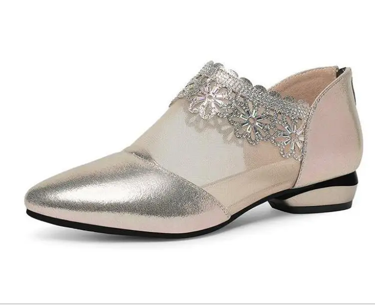 

2020 This summer's new mesh flats are high-end, elegant, breathable, black women's sandals with stylish lace pointed toes 35-40