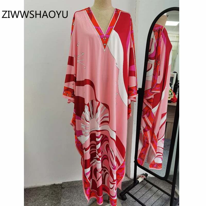 

ZIWWSHAOYU Autumn Female Multicolor Print V-Neck Vintage Long Dress Runway Designer Batwing Sleeve Women Plus Size Loose Dresses