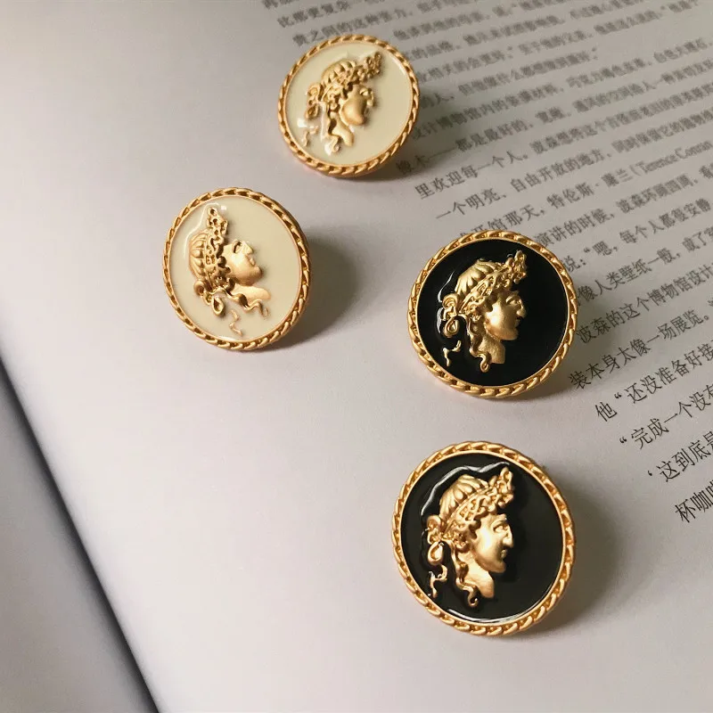 Korean New 925 Silver Pin Retro ins Round Abstract Portrait Stud Earring Female Jewelry for Women Girls Gift