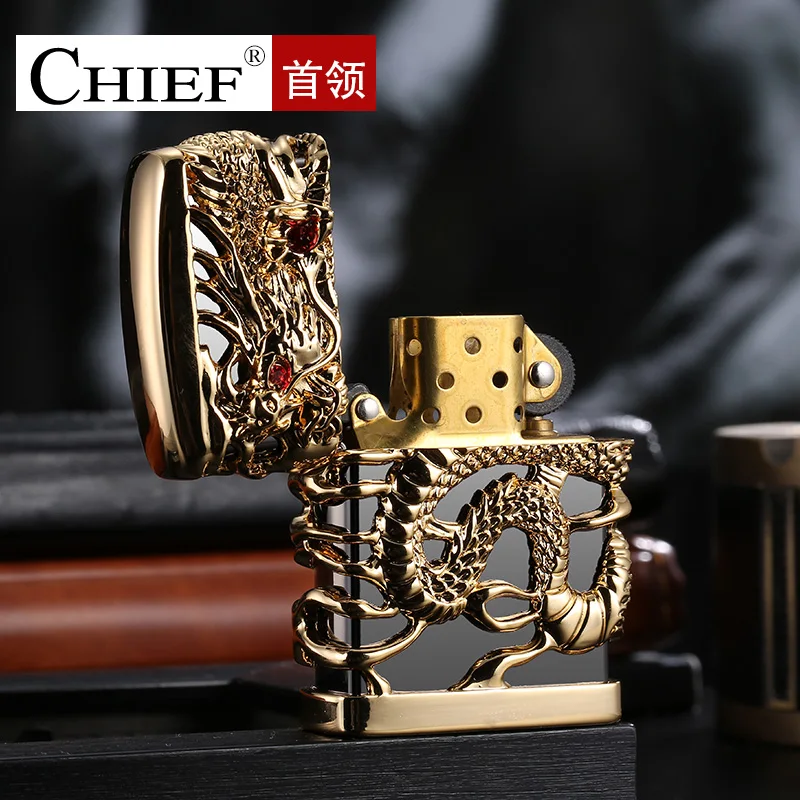 Керосиновая Зажигалка из чистой меди рельефная ветрозащитная dragon personality новая