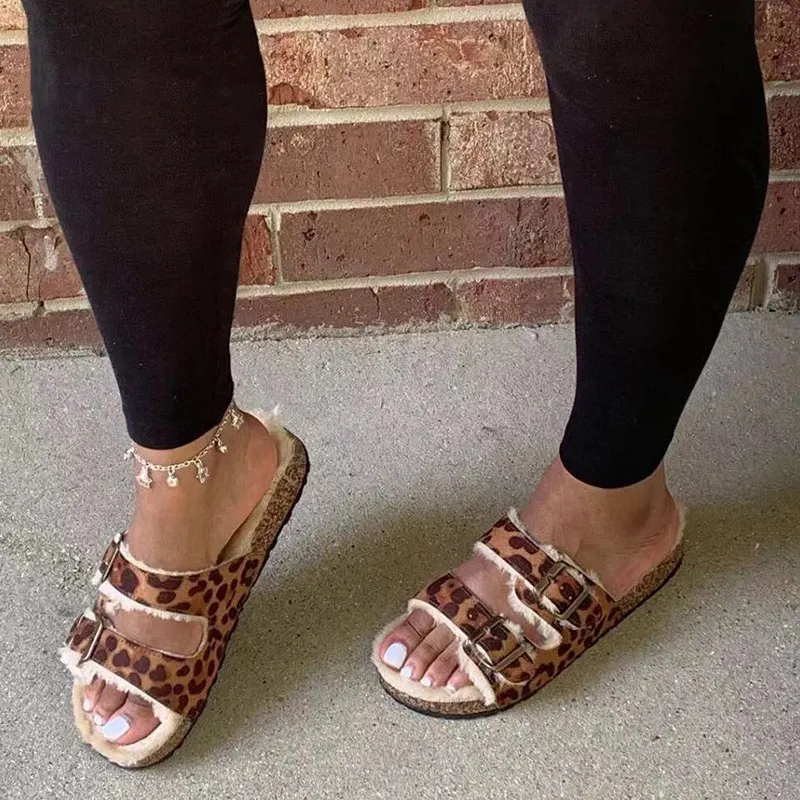 

Women's Leopard Furry Plush Slippers Autumn Women Sexy Buckle Strap Flat Woman Casual Comfortable Female Shoes Ladies Platform