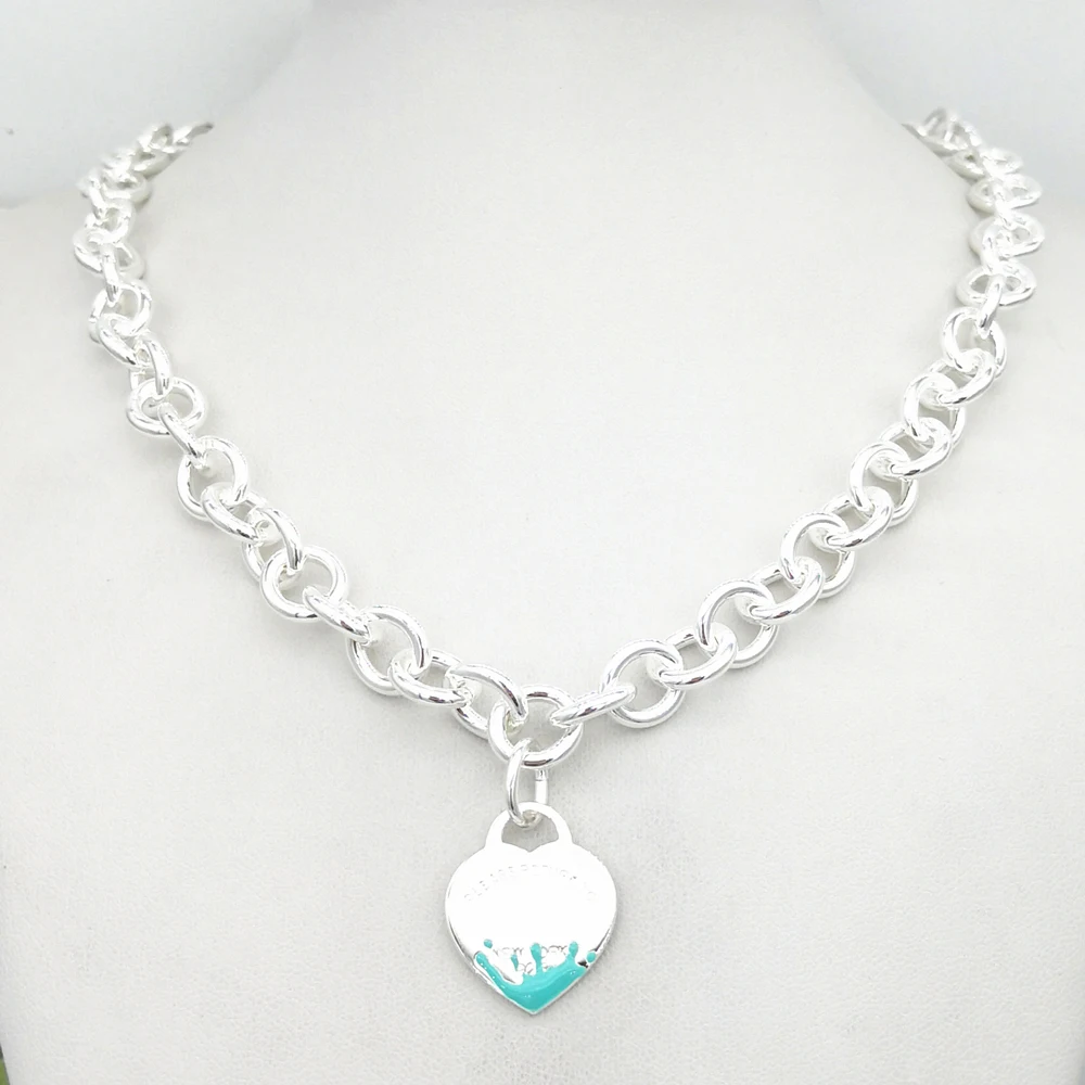 

Simple fashion personality love hanging necklace