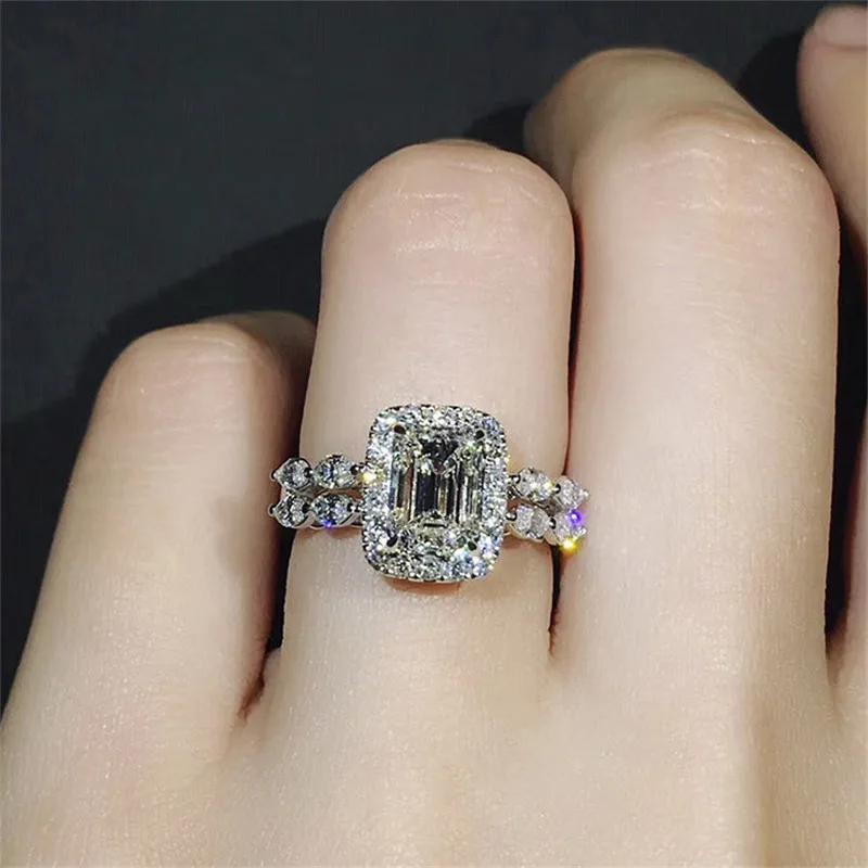 Стразы кольца блестящие свадебные Роскошные темперамент квадратные нежные