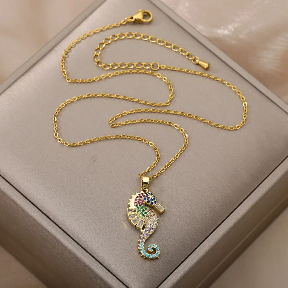 

2021 New Arrival Lucky Necklace Stone Colourful Seahorse Pendant Necklace For Women Men Dropshipping Gift Jewelry