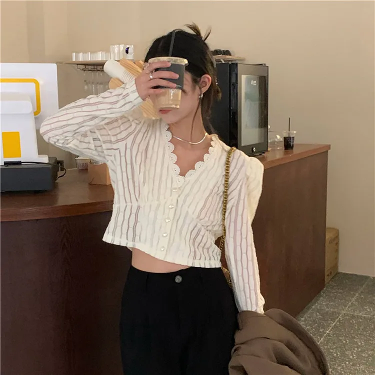 

Autumn black short section v-neck lace long-sleeved shirt women
