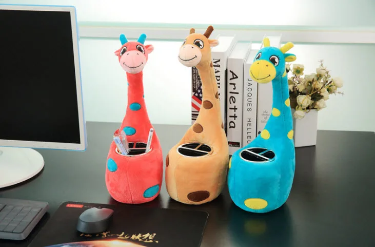 

Lovely Stuffed Cartoon Giraffe Pen Holder Creative Stationery Pen Holder Toy Doll Pen Storage Desk Decoration Toy Doll Funny Toy
