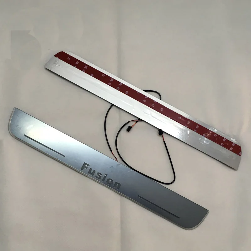 

Welcome Pedal Lights For Ford Fusion 2013 - 2018 2019 2020 Pedal car Door Sill Pathway Lamps led thresholds scuff plates AUTO