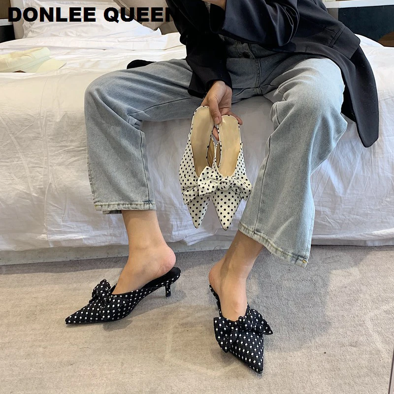 Женская обувь с острым носком Тапочки низкий каблук брендовые шлепанцы без