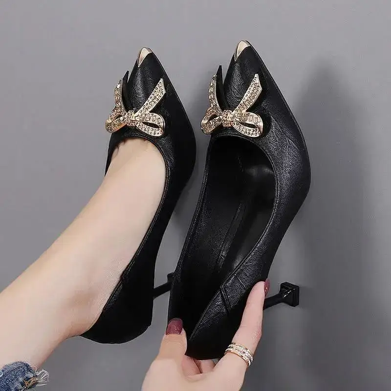 

Женские милые весенние туфли на высоком каблуке, из ПУ кожи, без застежки, с бантом, повседневные черные туфли-лодочки, E9453