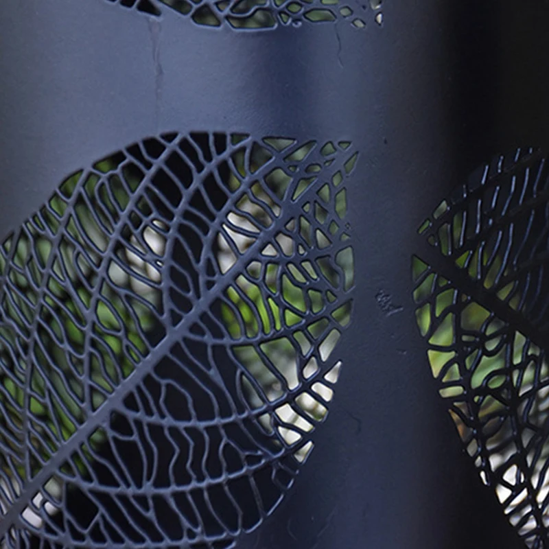 

LED Wrought Iron Solar Light Creative Hollow Hand Lamp Garden Landscape Decoration Lamp Metal Hanging Garden Lantern