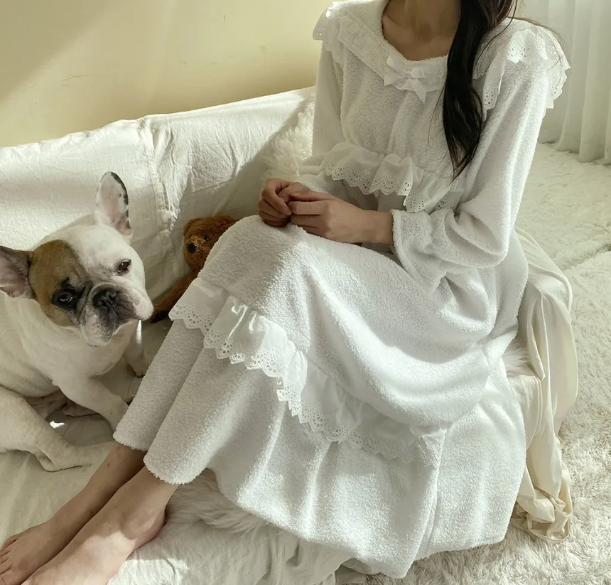 

Korean Style Ins Sweet Girl Mid-Length Square Collar Lace Stitching Nightdress Coral Fleece Pajamas Dress