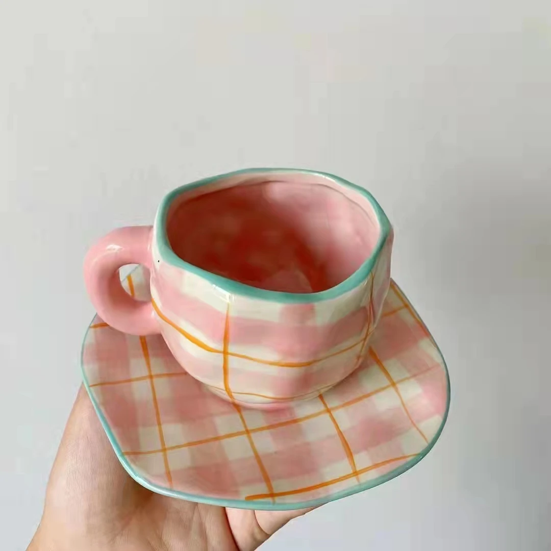 Water Cup Creative Insta Style Retro Girl Heart Hand Held Coffee Saucer Afternoon Tea Ceramic Mug Tasses En Céramique Bourres | Дом и сад
