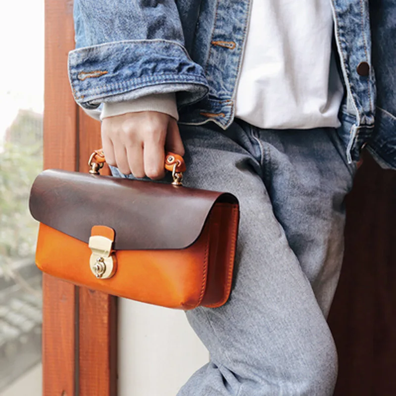 

Original niche designer Xiaofang bag shoulder messenger bag new female bag retro all-match texture handbag