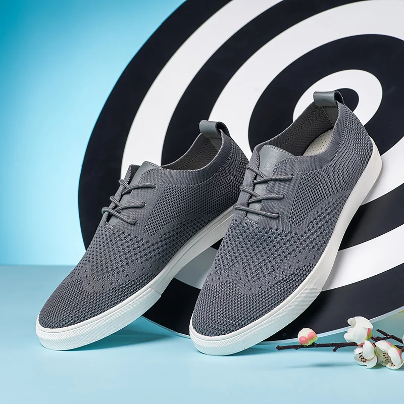 

New fashion set foot breathable mesh socks men's casual flat shoes lace-Up simple shoes
