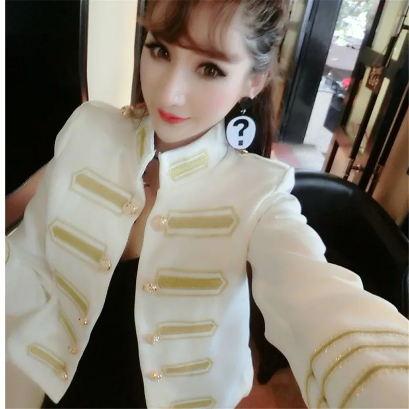 

Autumn Women Stand Collar Short Jackets Military Style Double-breasted Jackets Vintage Gold Thread Embroidery Coats Windbreaker
