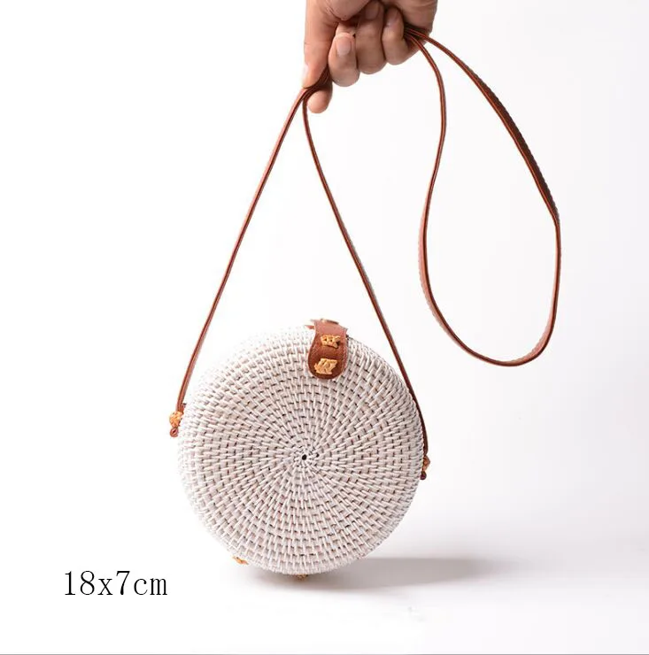 white A 18x7cm Солнечный пляж, ручные тканые сумки, круглая сумка с пряжкой, Ротанговые соломенные сумки, ранец, богемная пляжная круглая сумка - Цвет: white A 18x7cm