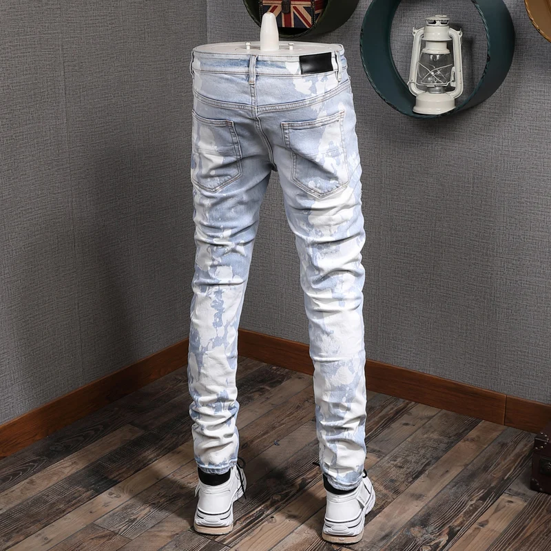 American Street Style Fashion Men Jeans Retro Light Blue Slim Fit Ripped Jeans Beading Patch Designer Hip Hop Denim Punk Pants