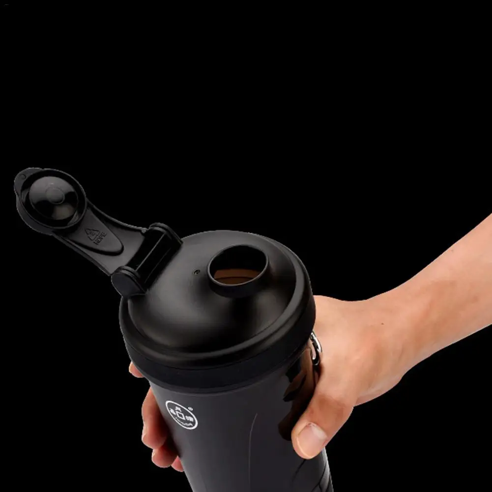 Шейкер бутылка для протеиновых порошков четырехслойная шейкерная чашка