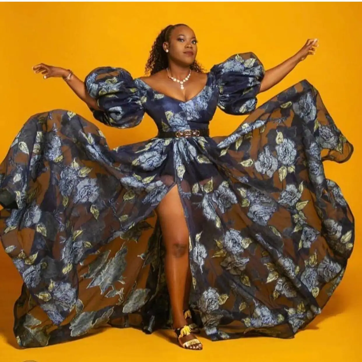 

2021 Newest Navy Blue Nigeria Party Nice Fashion Fabric Jacquard African 5 Yards High Quality French Brocade Lace F011