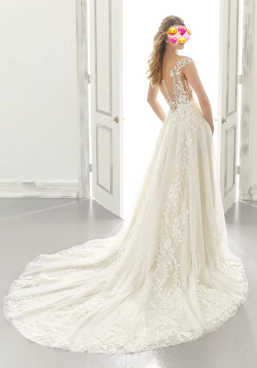 

2020 Wedding Dress Boho Sheer Lace Ivory Tulle Bridal Gown Spaghetti Straps Backless Sweetheart Long Bridal Dress
