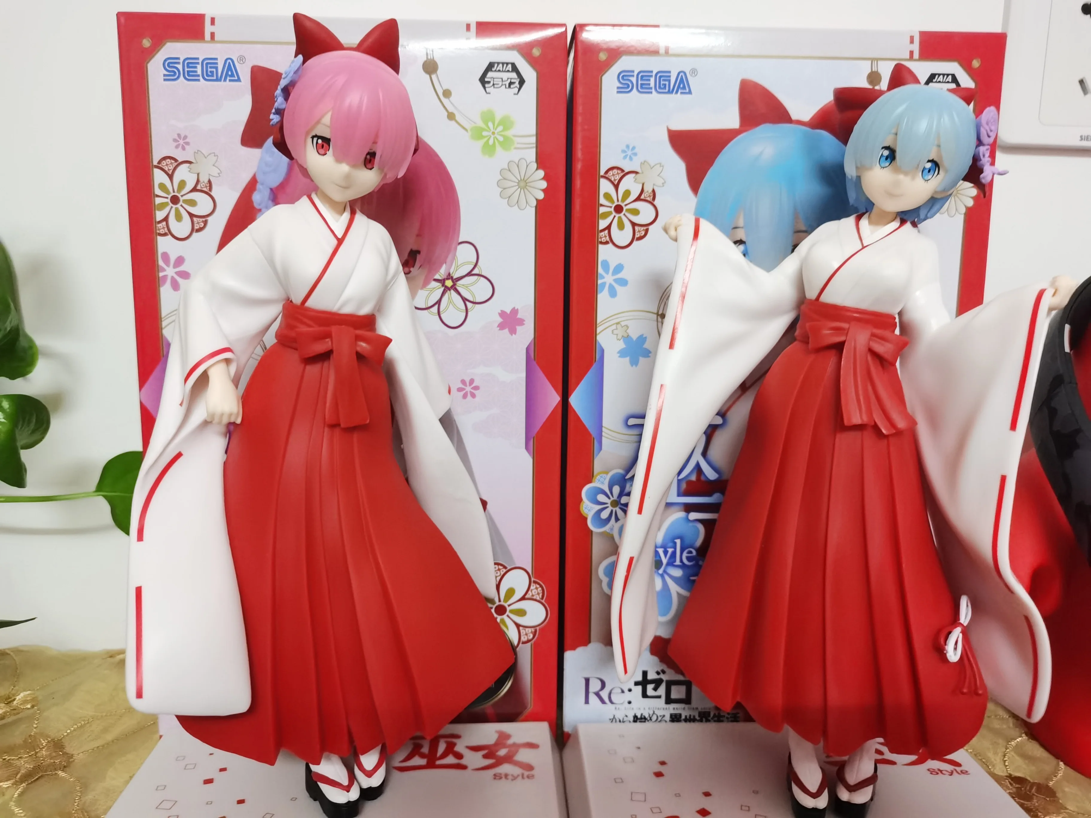 

Orignal SEGA Prize Anime Figure Re Zero Start Life In A Different World Ram Rem Psychic Ver. Figure PVC Model Doll Toys