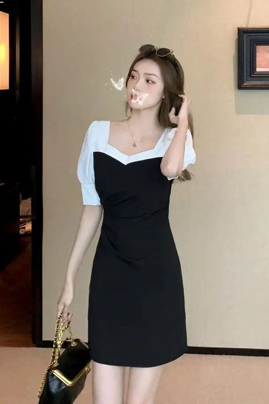 

COIGARSAM Patchwork Women dress Summer Puff Sleeve Pleated Dresses Black 1723