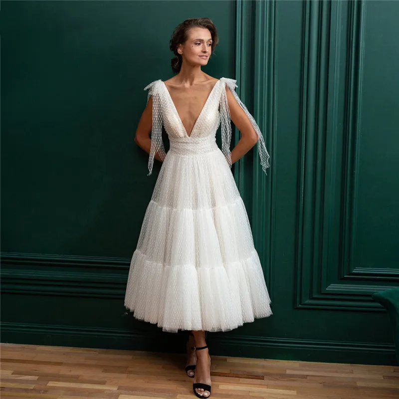 Сексуальное свадебное платье в стиле бохо с V-образным вырезом Короткие складки