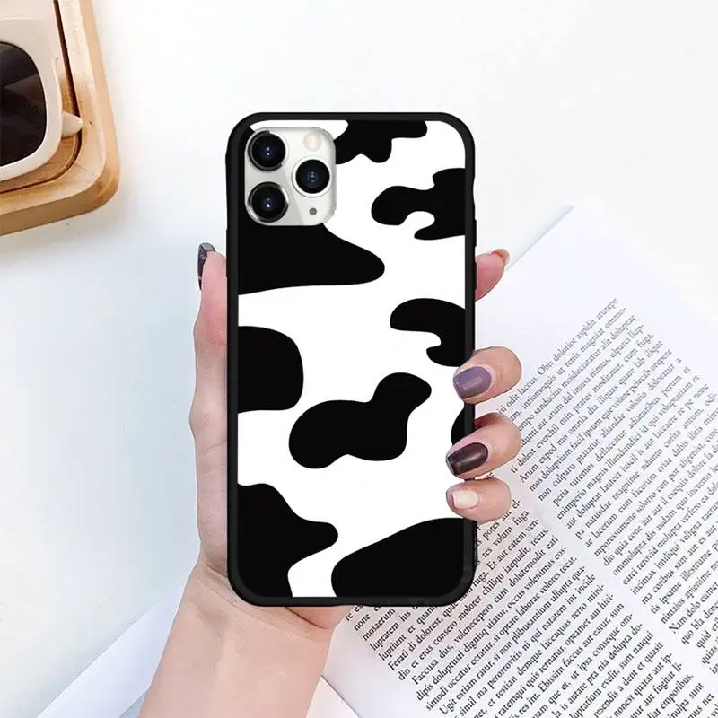 

White Black Cow Symbol Pattern Print Phone Case for iPhone 11 12 pro XS MAX 8 7 6 6S Plus X 5S SE 2020 XR mini
