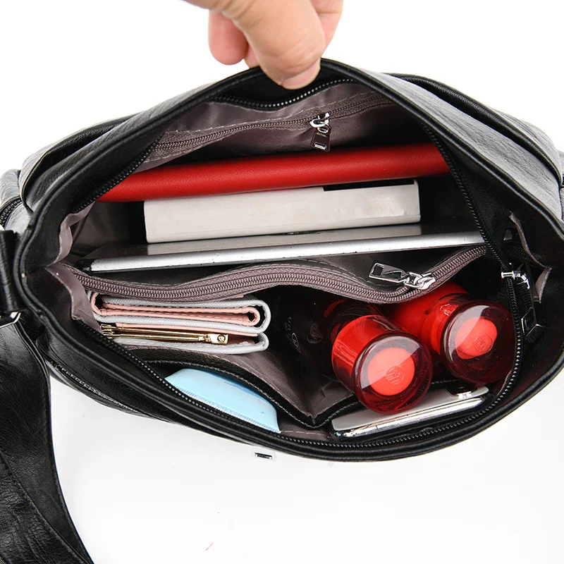 

Luxury Black Soft Leather Messenger Bags for Women 2021 Wild Solid Color Crossbody Hobo Bag Female Lightweight Shoulder Handbag