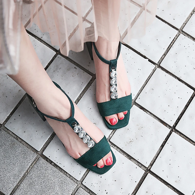 Летние большие Сандалии 41-43 женские разразы на толстом каблуке в европейском и