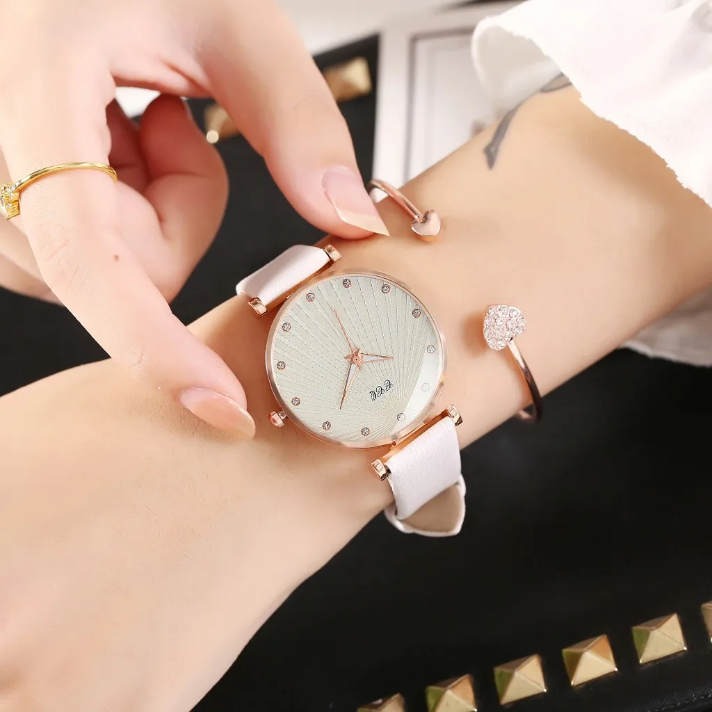 

Fashion Women Watches Simple Casual Diamond Scale Leather Band Quartz Ladies Wristwatch reloj mujer montre femme /d