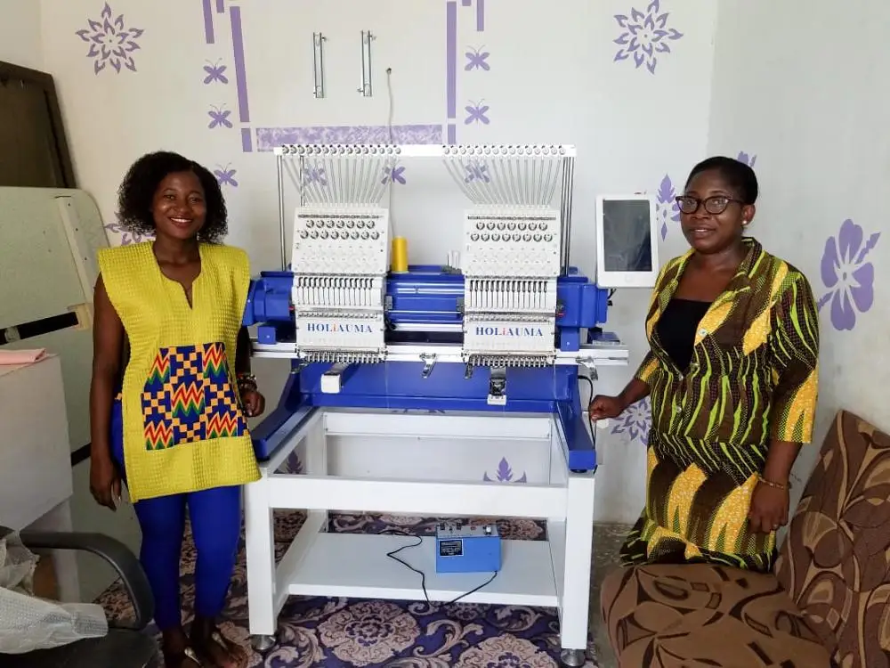 Высокая скорость одна головка Сенсорная панель швейная машина шляпа/Плоская