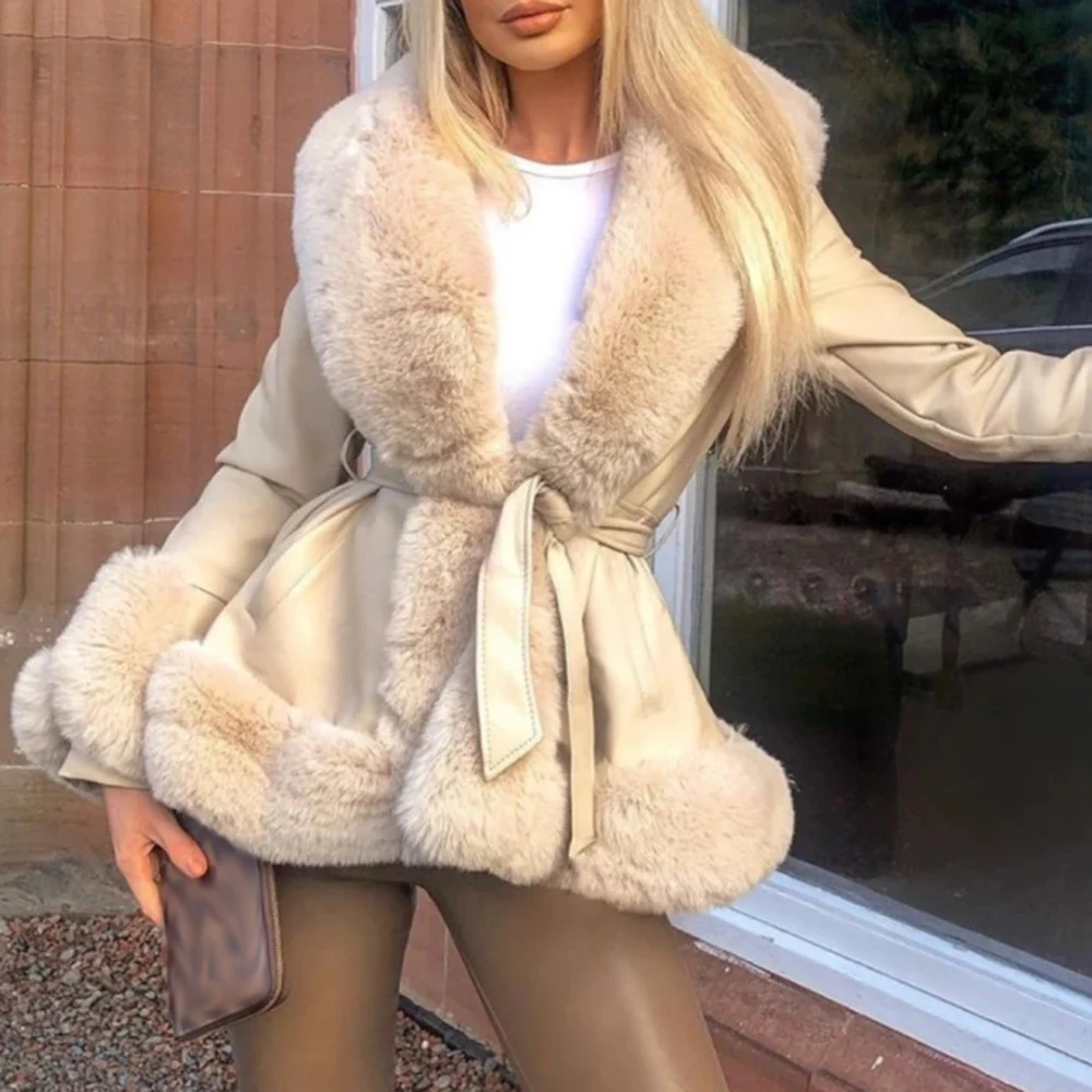 

Новинка Зима 2021, модная женская куртка из искусственной кожи, Повседневная облегающая Утепленная зимняя куртка средней длины с длинным рук...