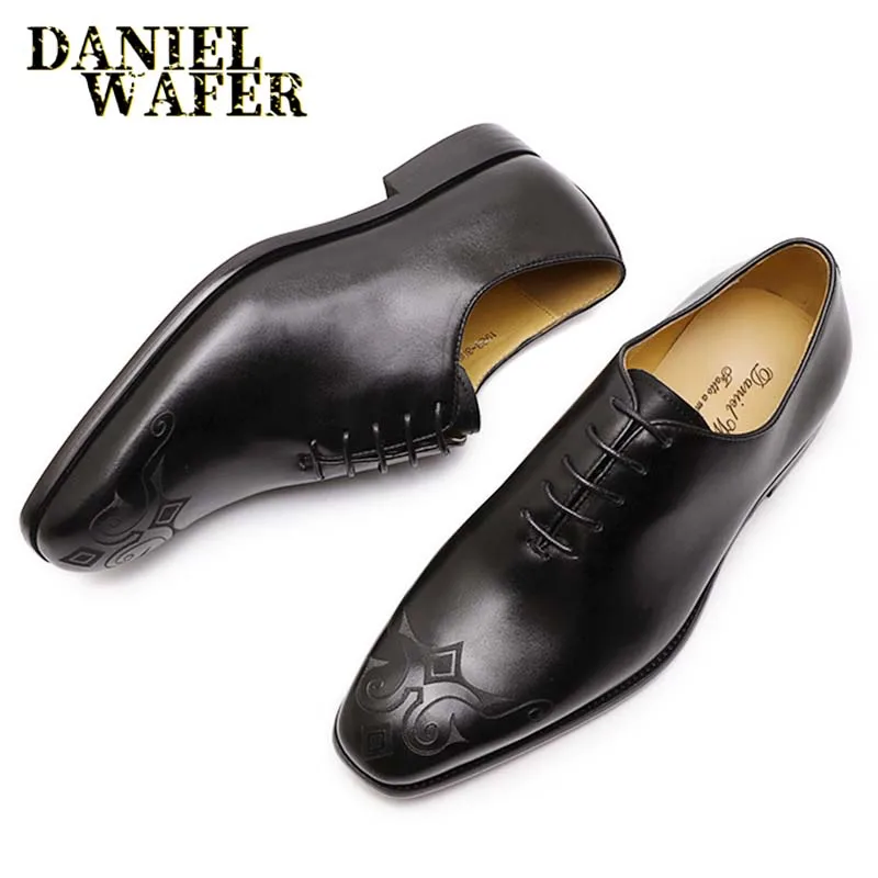 

LUXURY ITALIAN MEN OXFORD SHOES LEATHER FASHION DESIGN PRINTS WHOLECUT BLACK BROWN LACE UP WEDDING OFFICE SHOES FORMAL SHOES MEN
