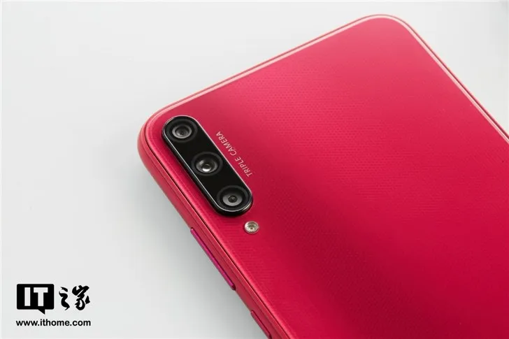 Стоковые Honor Play 3 сотовые телефоны Kirin 710F Восьмиядерный 6,3" ips 1560X720 6 ГБ ОЗУ 64 Гб ПЗУ 9,0 МП GPU TURBO Android смартфон