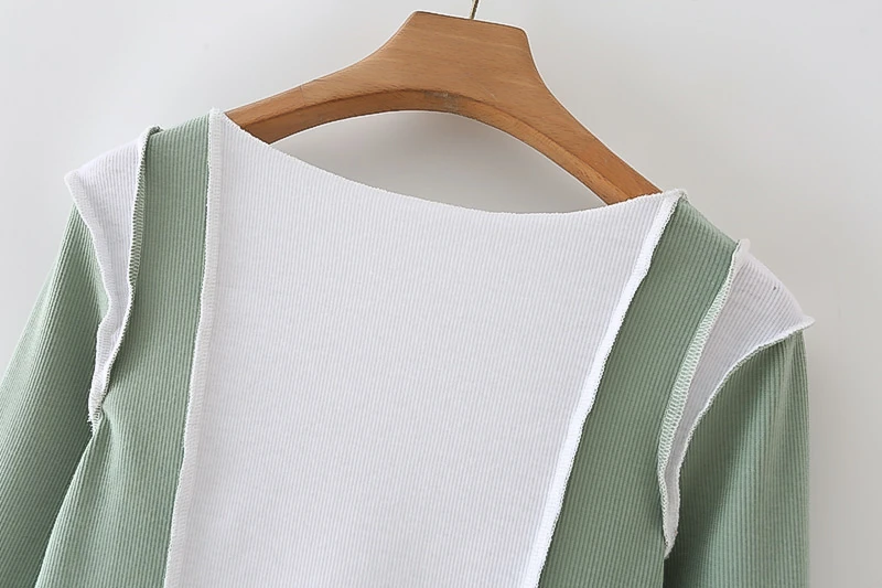 

Splend Moda Autumn 2021 New Slim T-Shirt Women V-Neck Green And White Contrast Stitching Long-Sleeve Crop Top Casual Chic