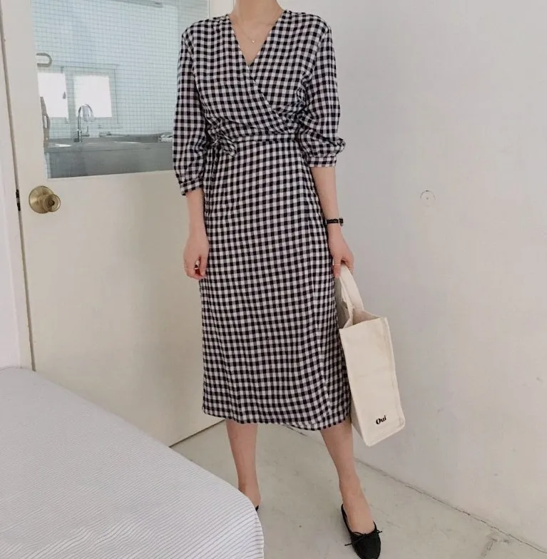 Платье женское хлопково-льняное с V-образным вырезом повседневный желтый сарафан