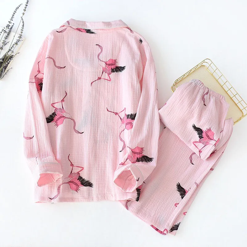 Пижамный комплект Женский с принтом фламинго комфортная марлевая хлопковая