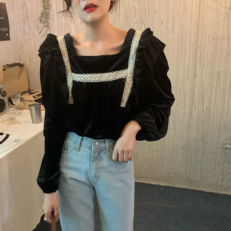 

SuperAen Retro Square Collar Puff Sleeve Splicing Lace Velvet Women Shirts Office Lady Tops