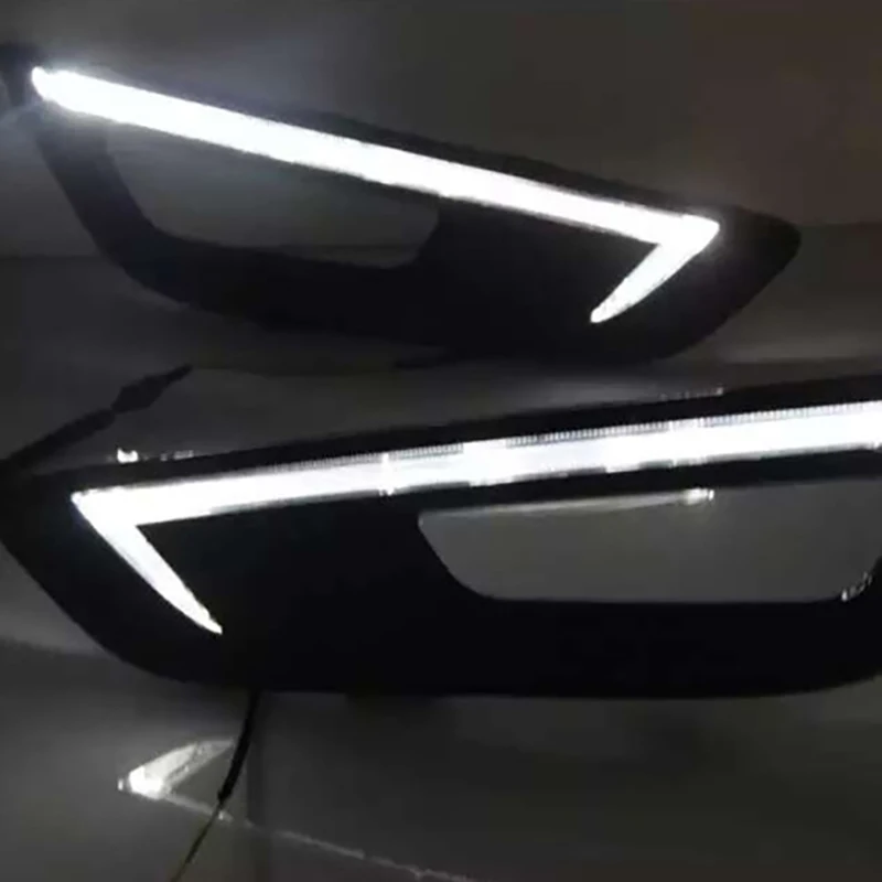 

Car Daytime Running Lights Highlights Spike Type Running Lights LED Front Fog Lights for Ford Focus 2015-2018
